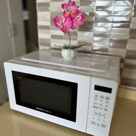 Sea View Apartments Orbi Beach Tower バトゥーミ エクステリア 写真