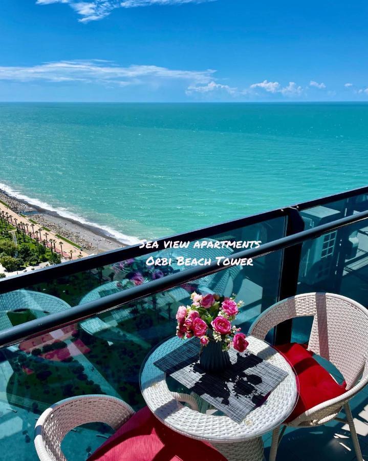 Sea View Apartments Orbi Beach Tower バトゥーミ エクステリア 写真