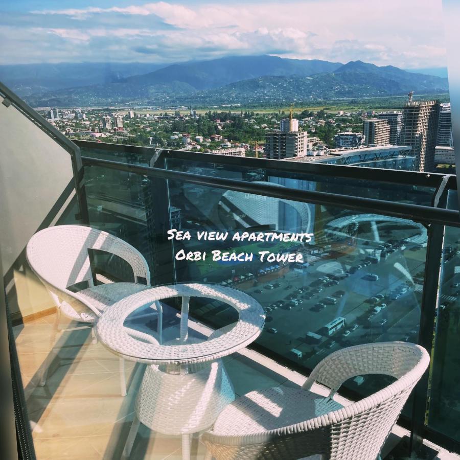 Sea View Apartments Orbi Beach Tower バトゥーミ エクステリア 写真