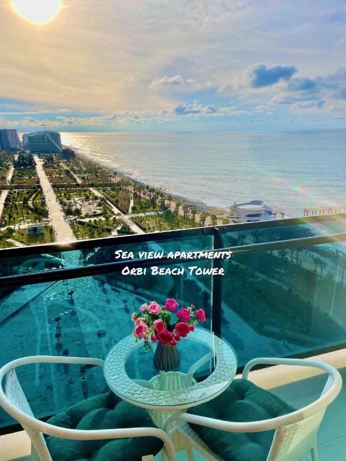 Sea View Apartments Orbi Beach Tower バトゥーミ エクステリア 写真